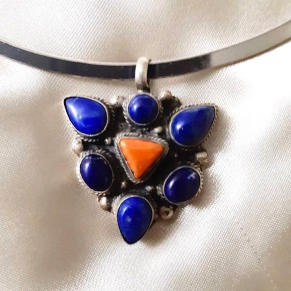 Tibetan Lapis Lazuli (pd6) Coral Pendant Natural Gems Blue Red Triangle Silver - Picture 1 of 8